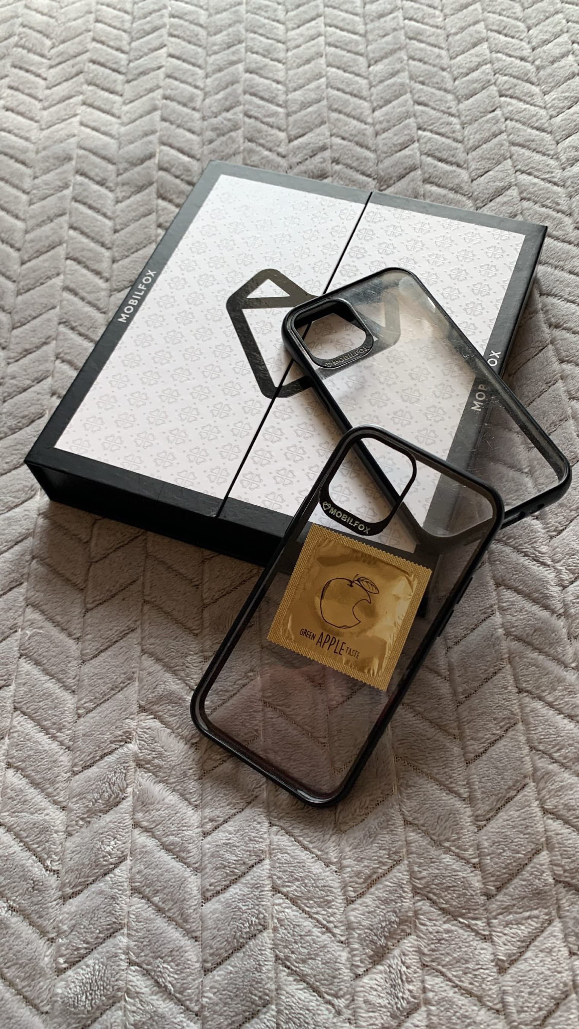 Apple iPhone 12 mini 64GB Red