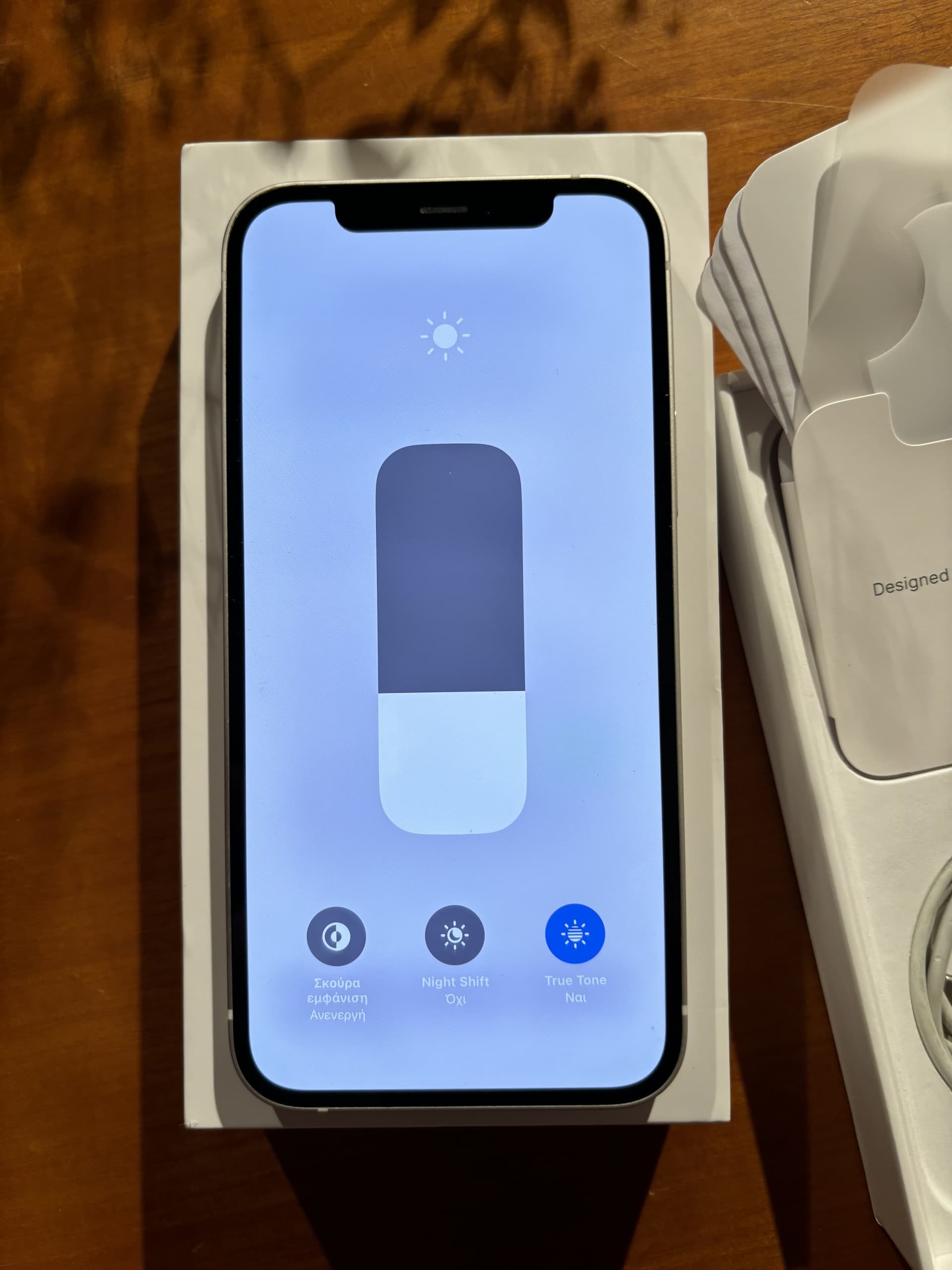 Apple iPhone 12 64GB White