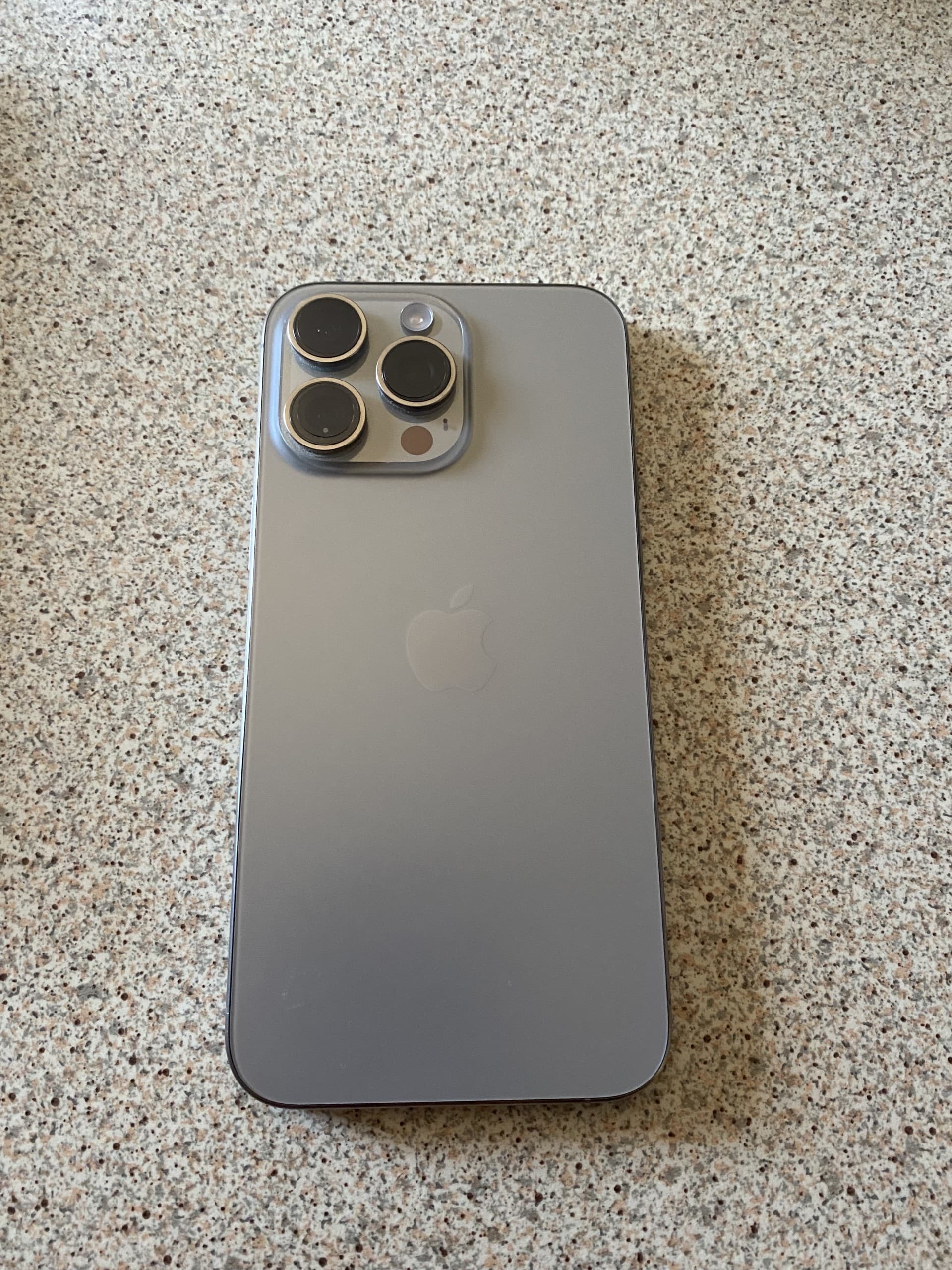 Apple iPhone 15 Pro Max 256GB Natural Titanium