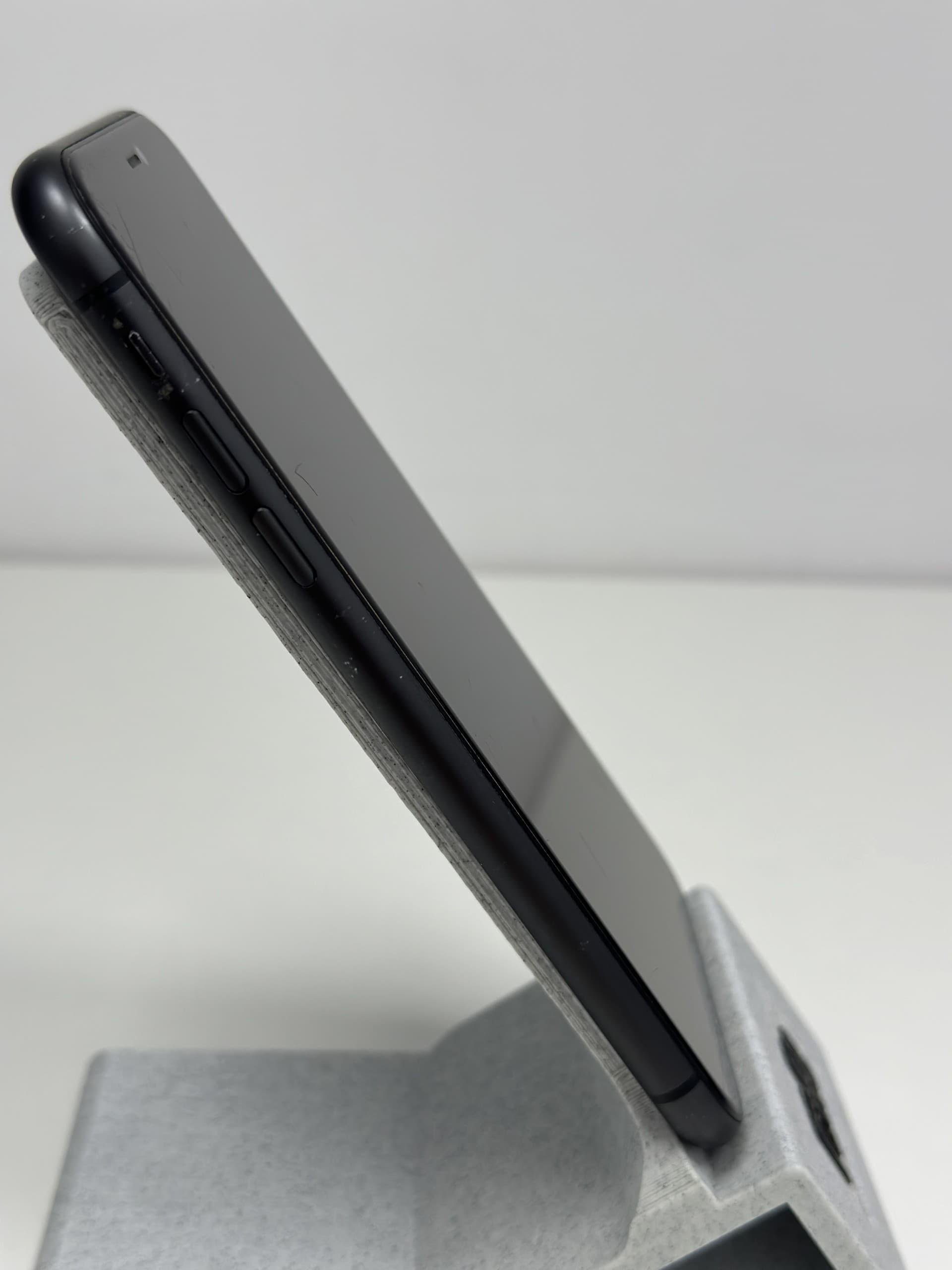 Apple iPhone 11 64GB Black