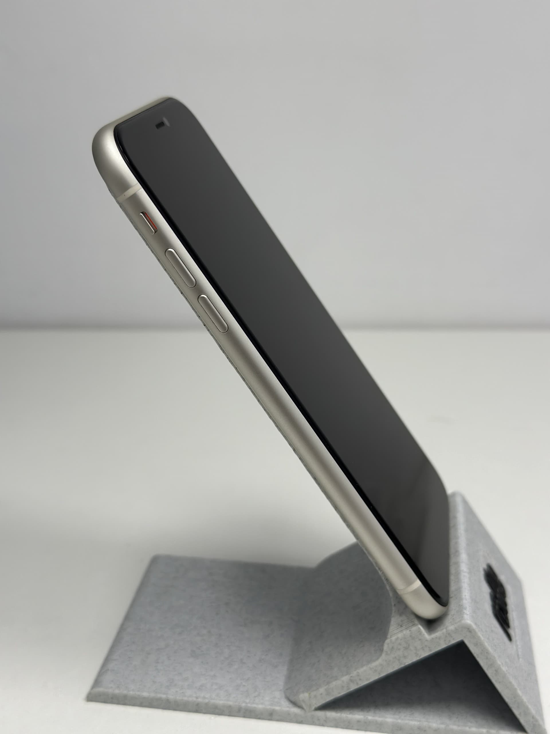 Apple iPhone 11 128GB White