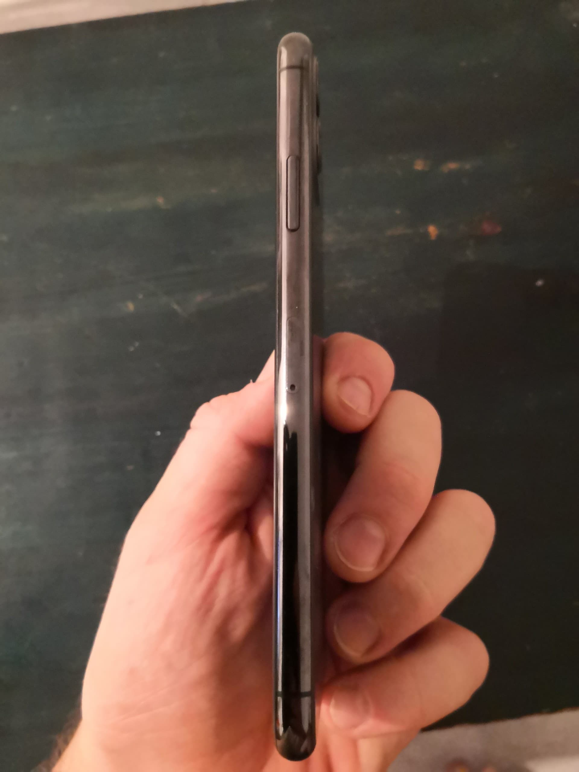 Apple iPhone 11 Pro Max 64GB Matte Space Gray