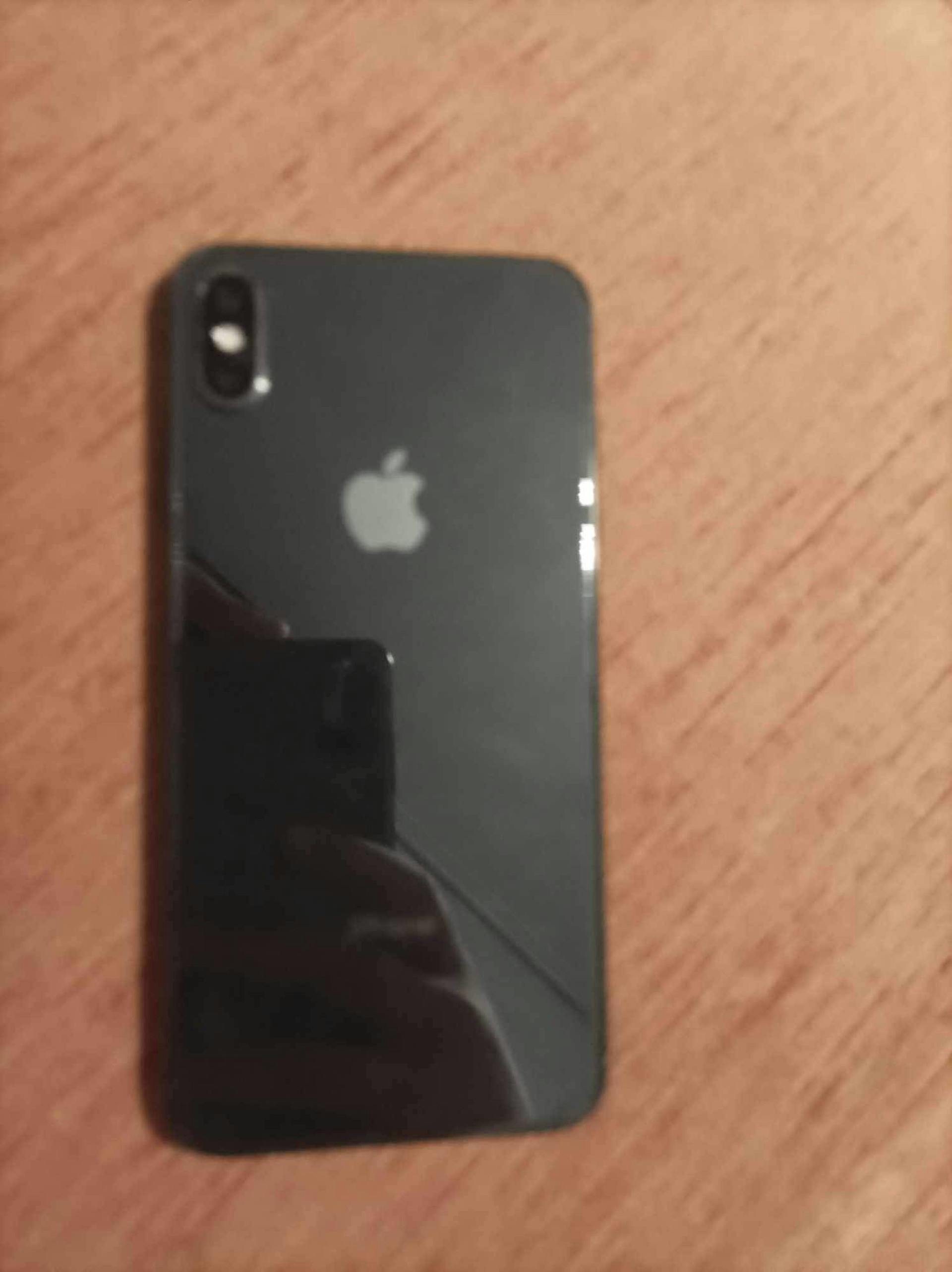 Apple iPhone XS Max 64GB Space Gray