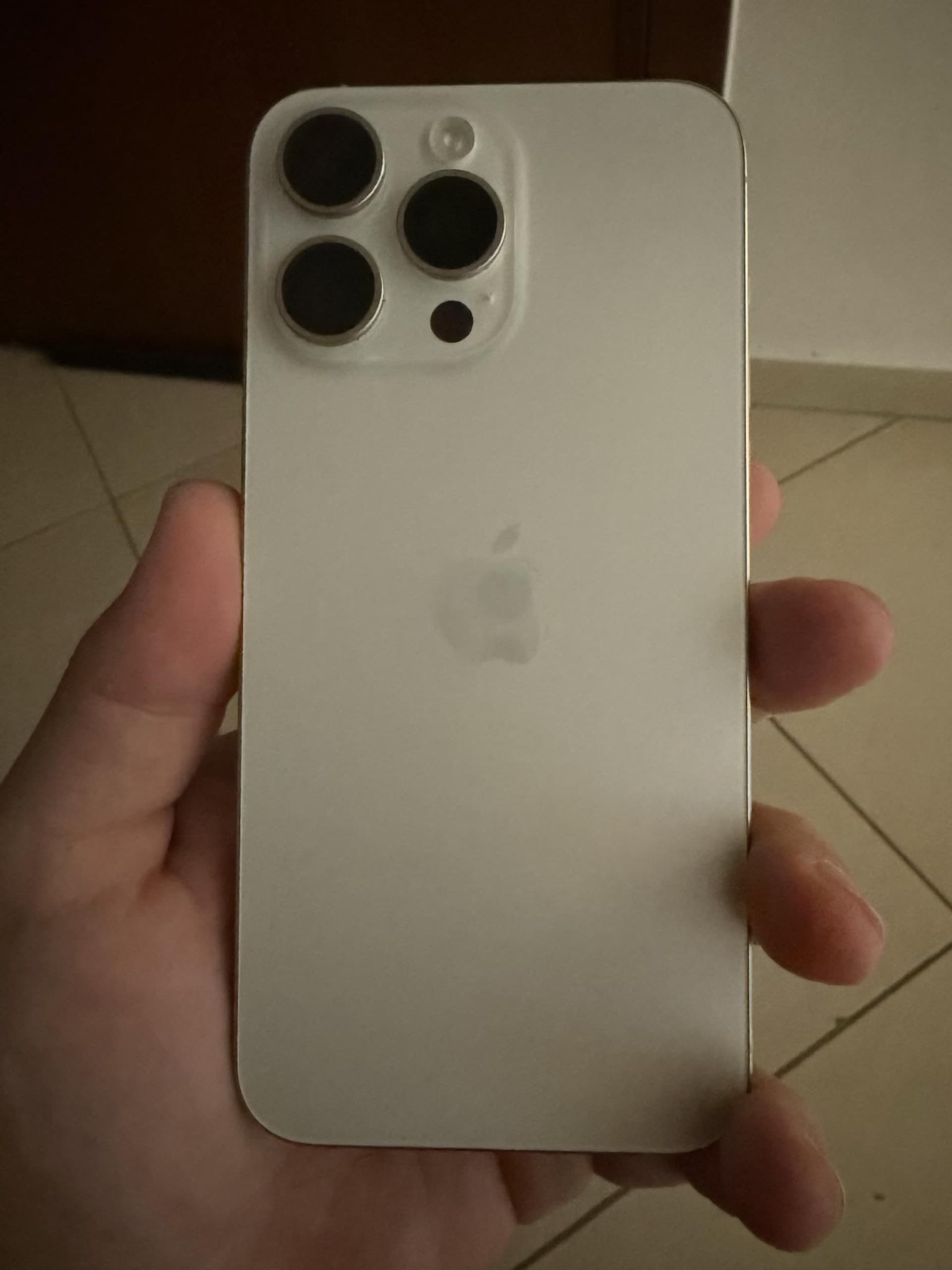 Apple iPhone 15 Pro Max 256GB White Titanium