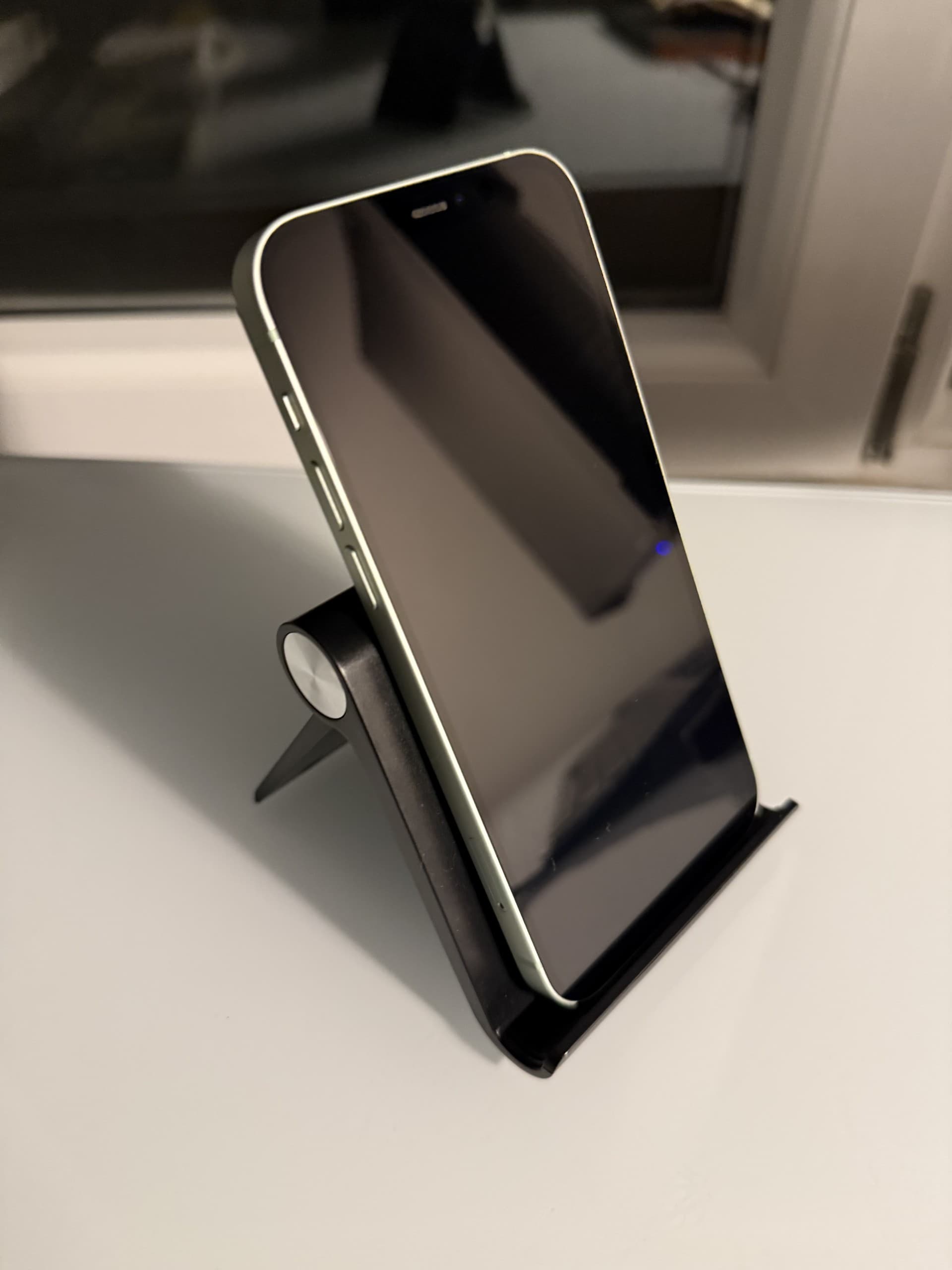 Apple iPhone 13 128GB Starlight