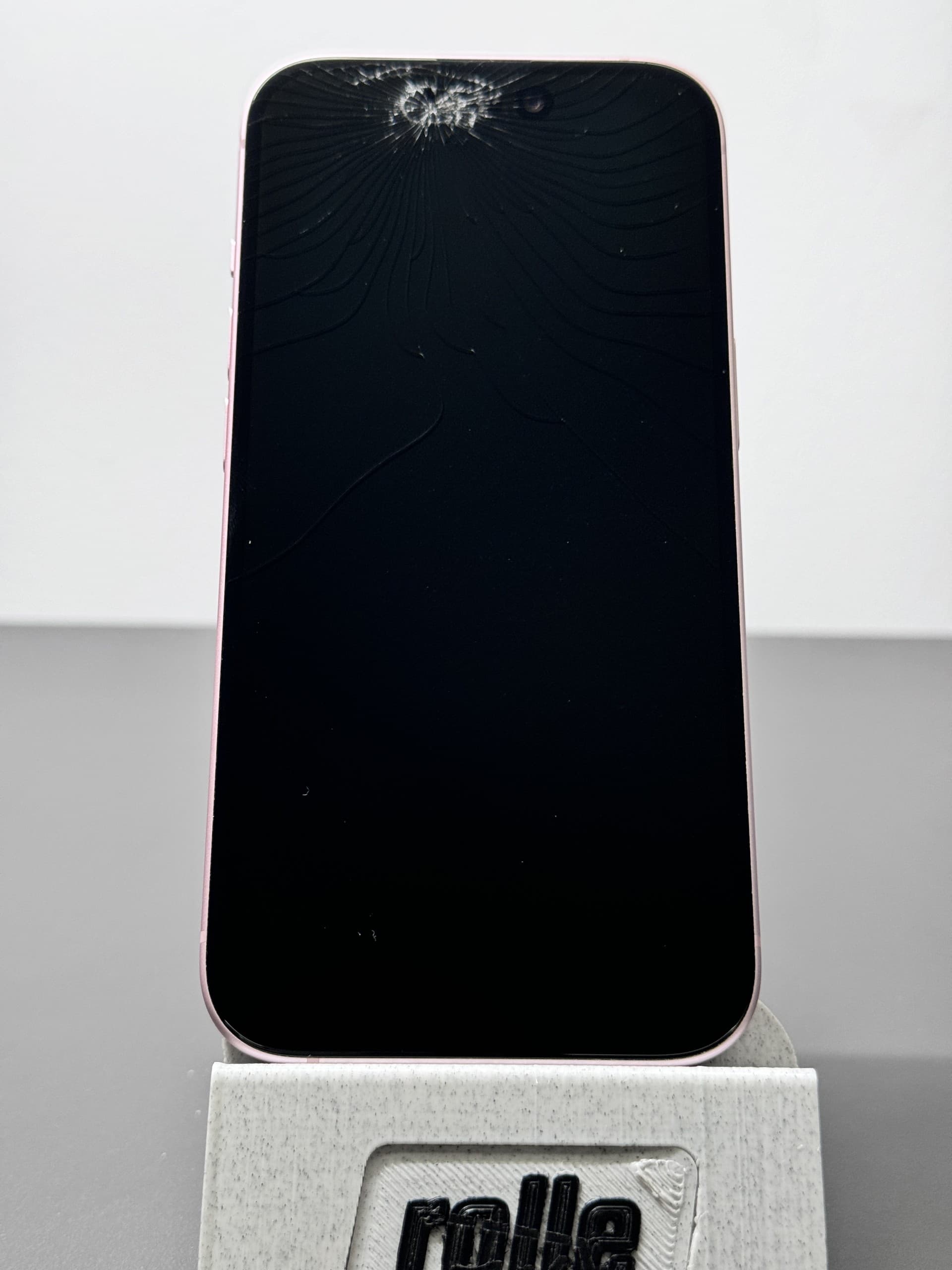 Apple iPhone 15 128GB Pink