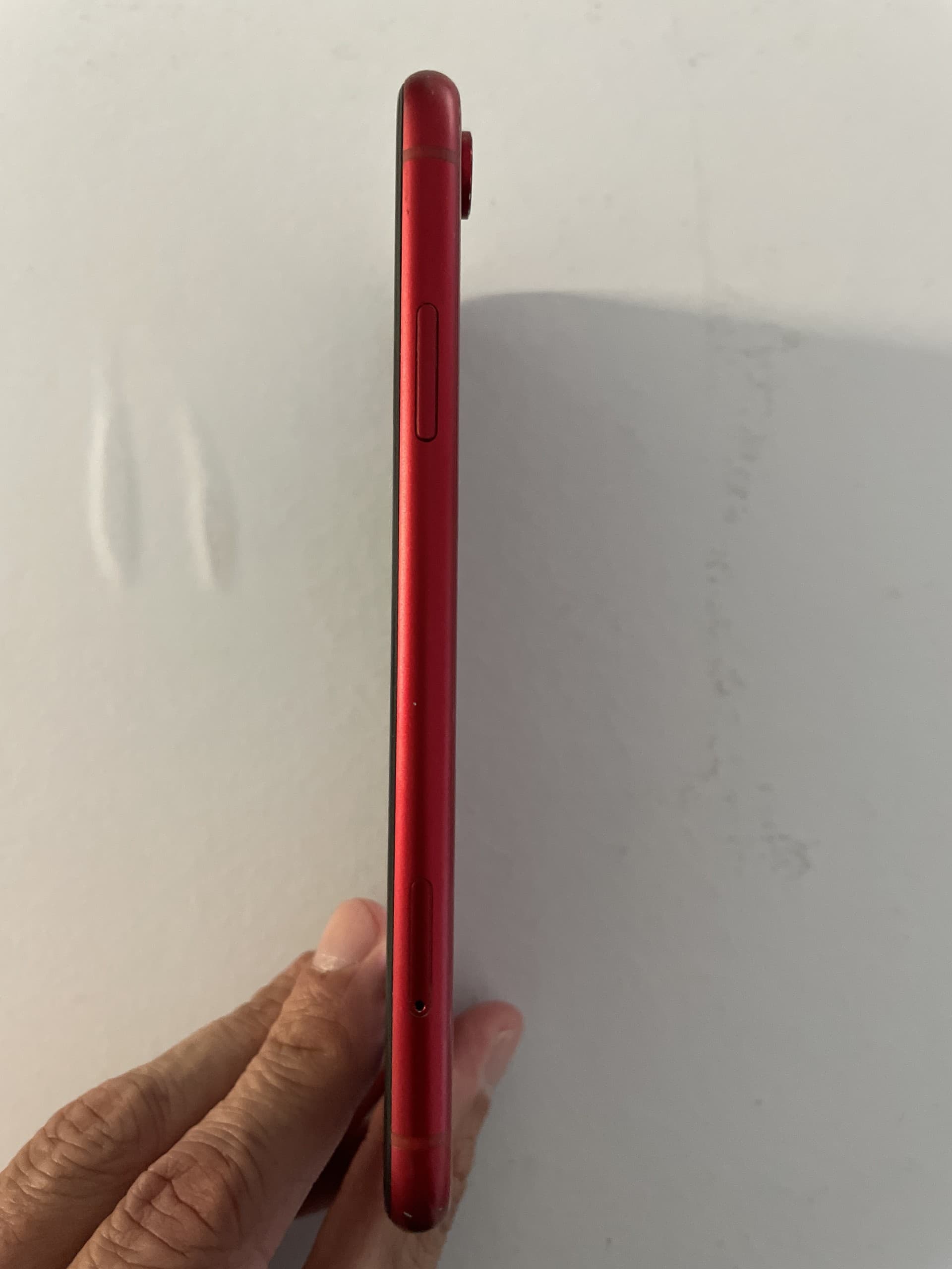 Apple iPhone XR 64GB Red