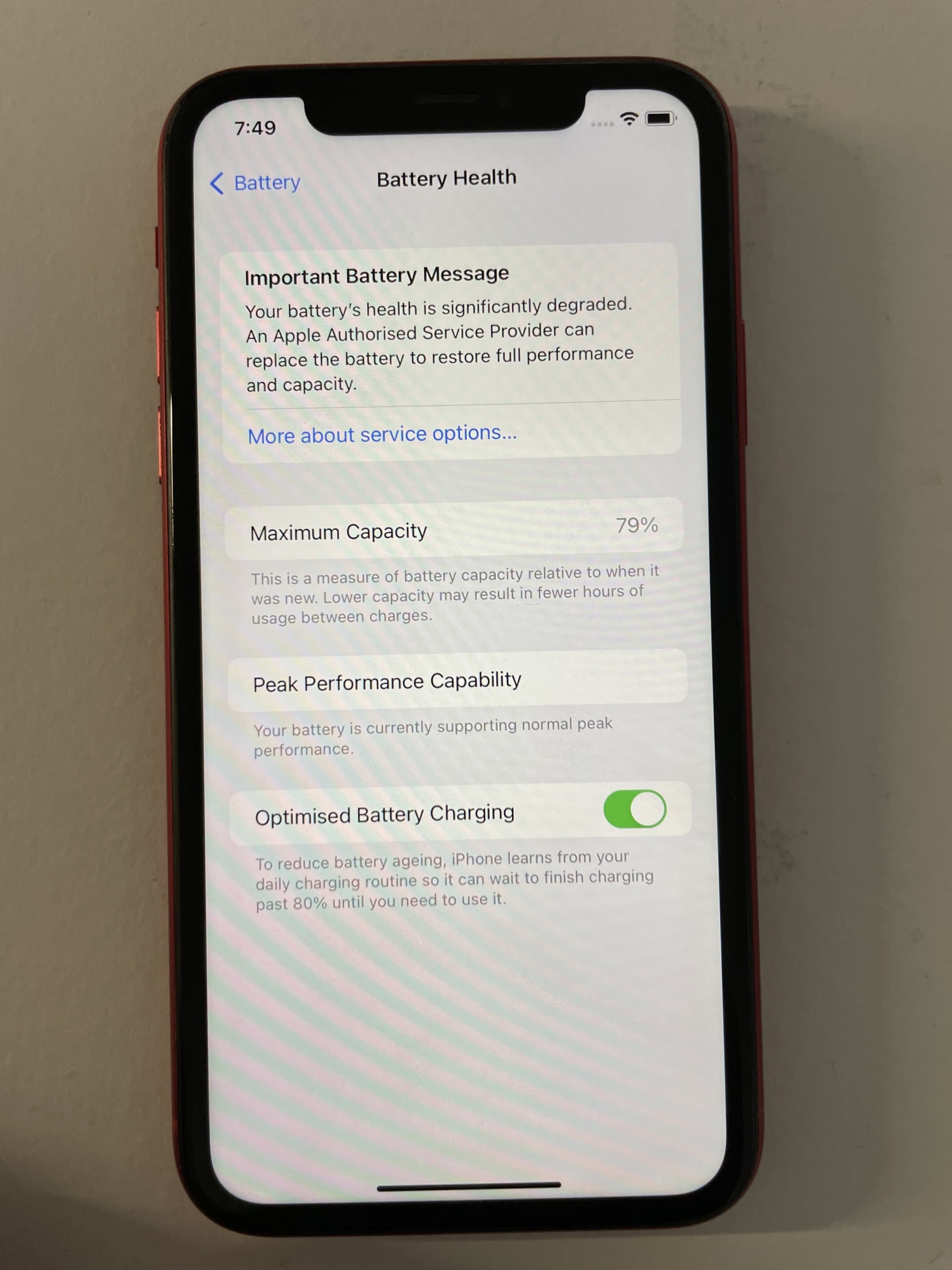Apple iPhone XR 64GB Red