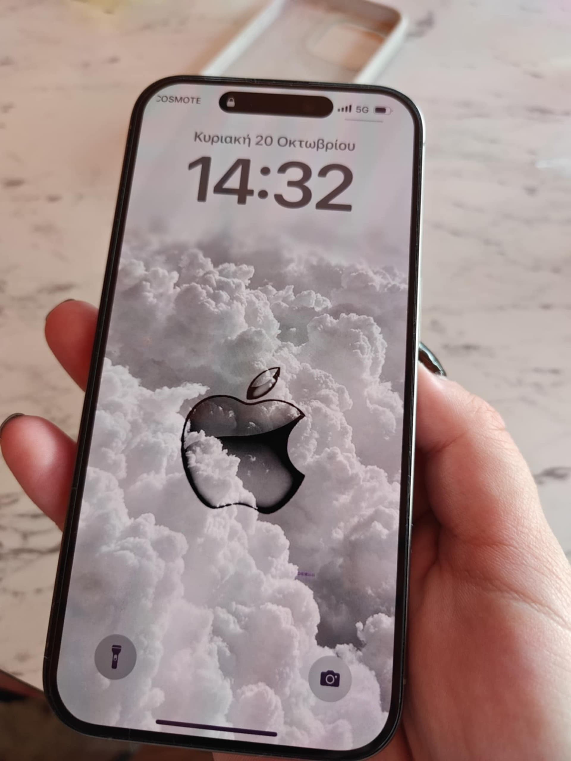 Apple iPhone 15 Pro 128GB Natural Titanium