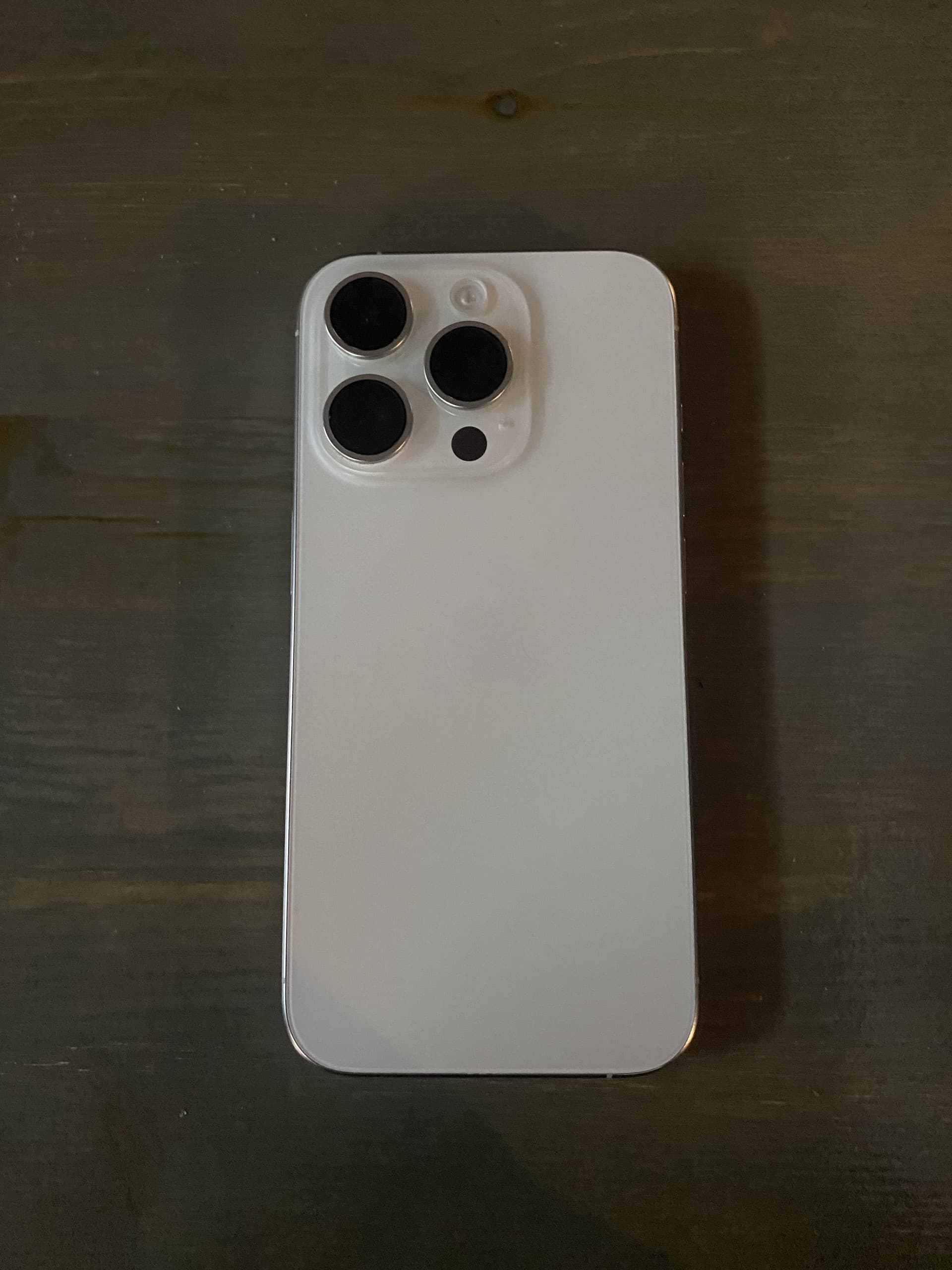 Apple iPhone 15 Pro 128GB White Titanium