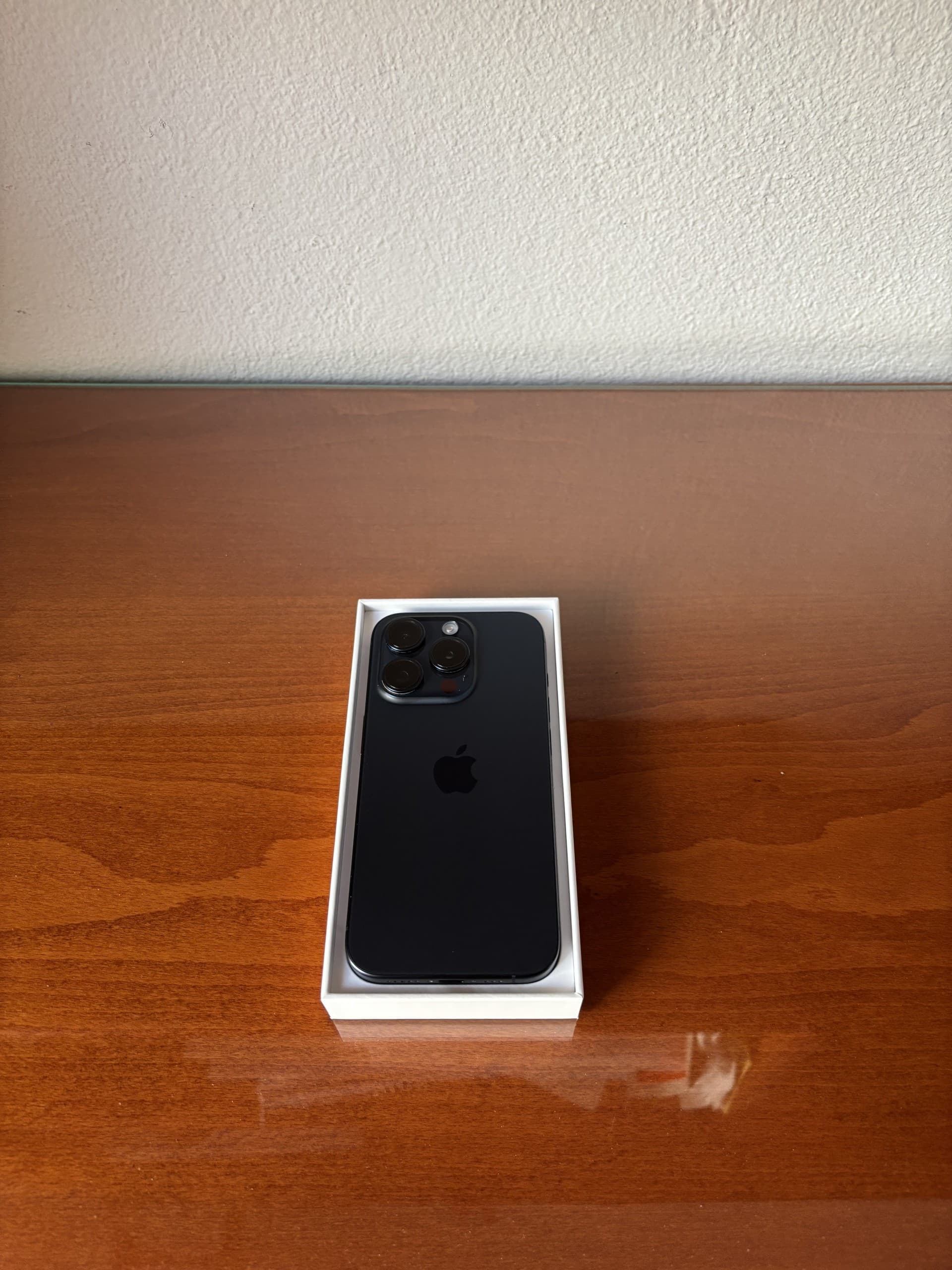 Apple iPhone 15 Pro 128GB Blue Titanium