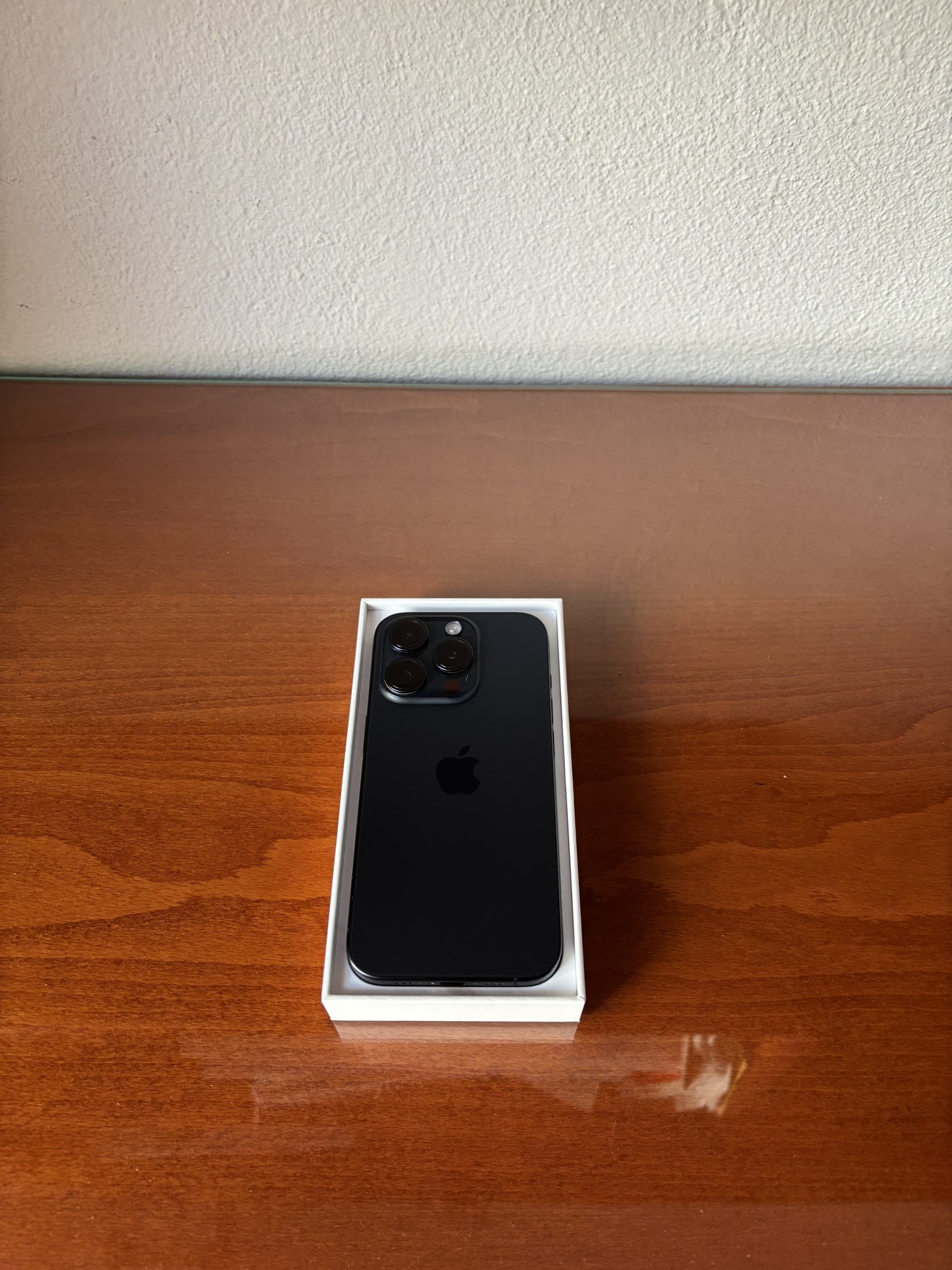 Apple iPhone 15 Pro 128GB Blue Titanium